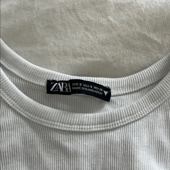 Zara White Ribbed Tank Top - Picture 2 of 3